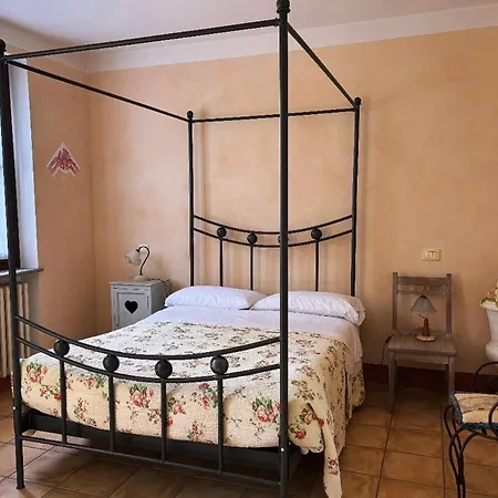 مزرعة للإقامة La Madonnina Dore